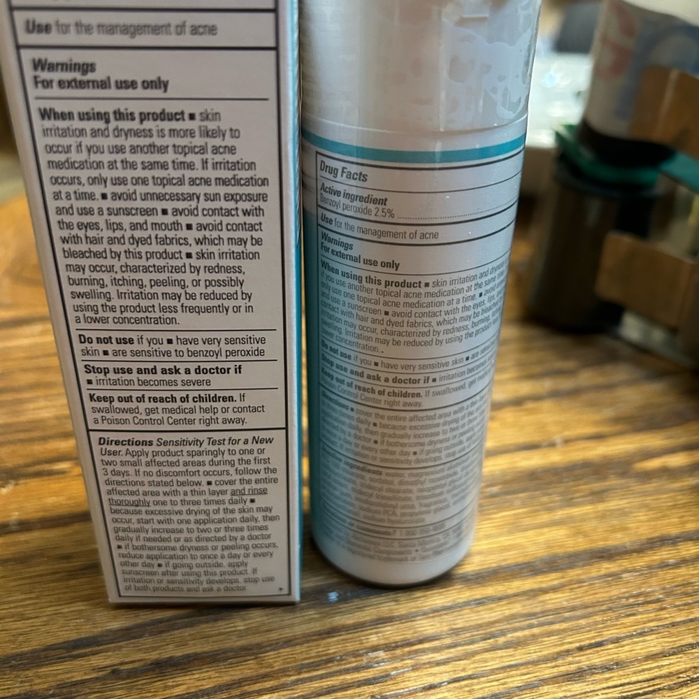 New! Proactiv Renewing Acne Facial Cleanser 4oz. - Picture 5 of 5